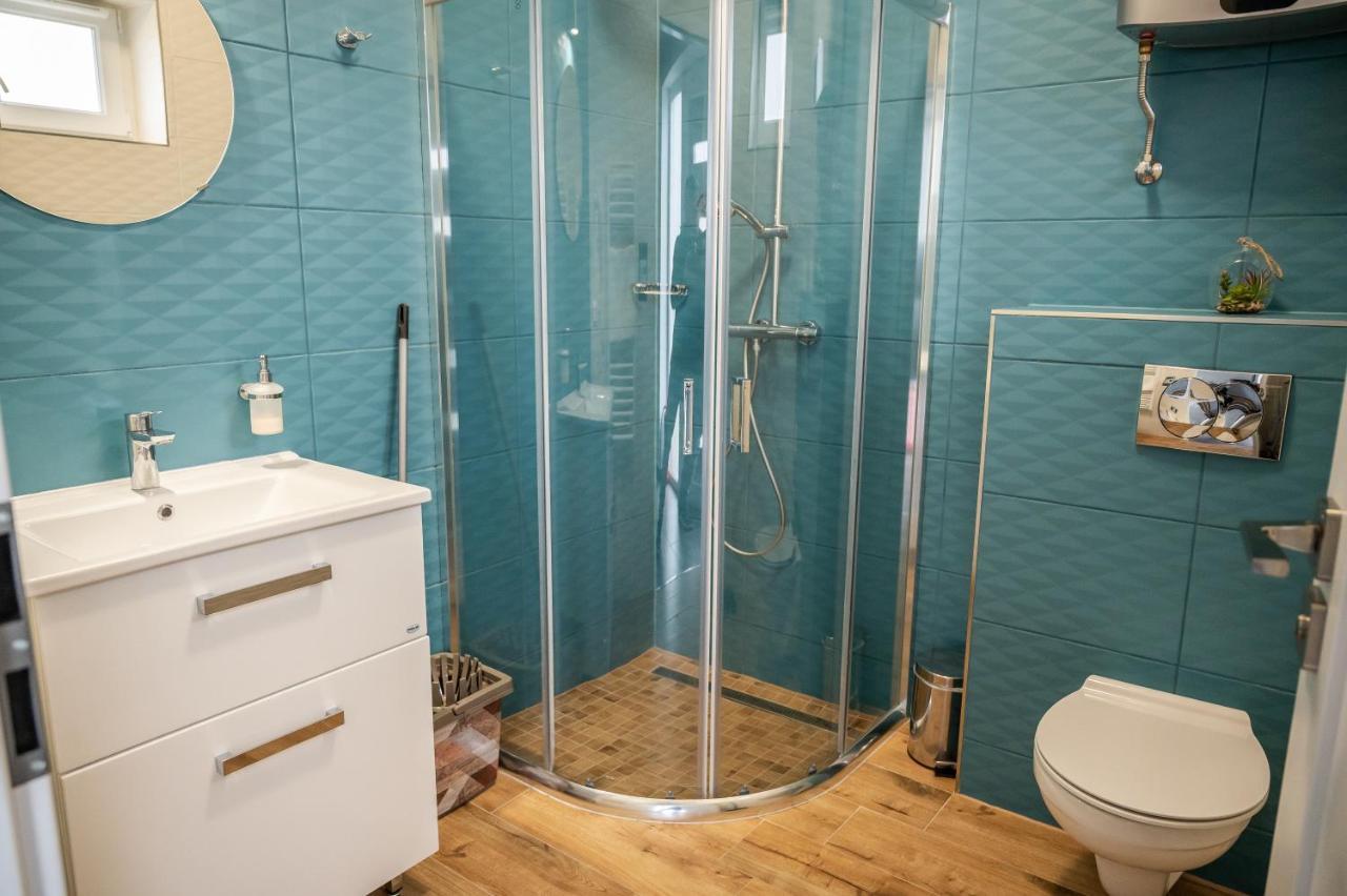 Sun City Vizisport Paradicsom Hódmezővásárhely Buitenkant foto