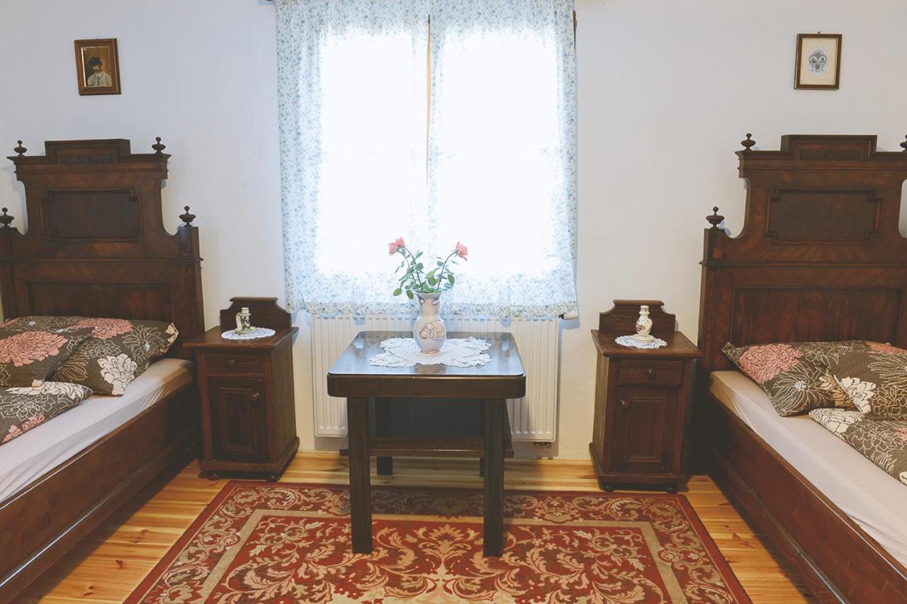 Sun City Vizisport Paradicsom Hódmezővásárhely Buitenkant foto